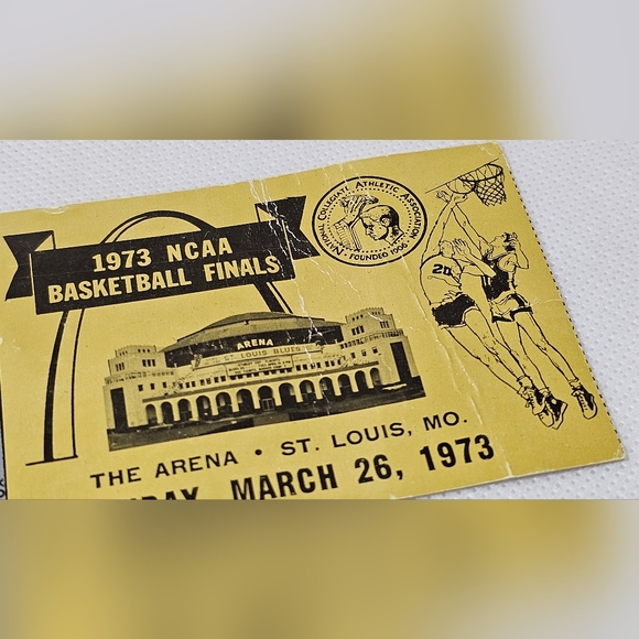 1973 NCAA Basketball Finals Ticket Stub UCLA Bruins vs Memphis State Bill Walton - Picture 3 of 5